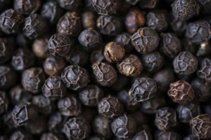 Premium Indian Black & White Pepper - Exporter's Choice